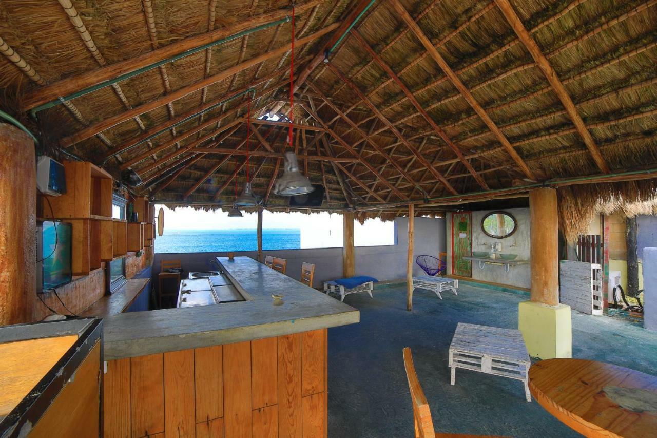 Les Trois Singes - Friendly Hostel Ilha das Mulheres Exterior foto
